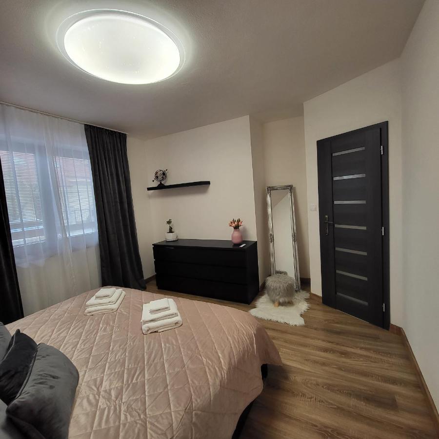 Oli Apartments Senec Exterior photo